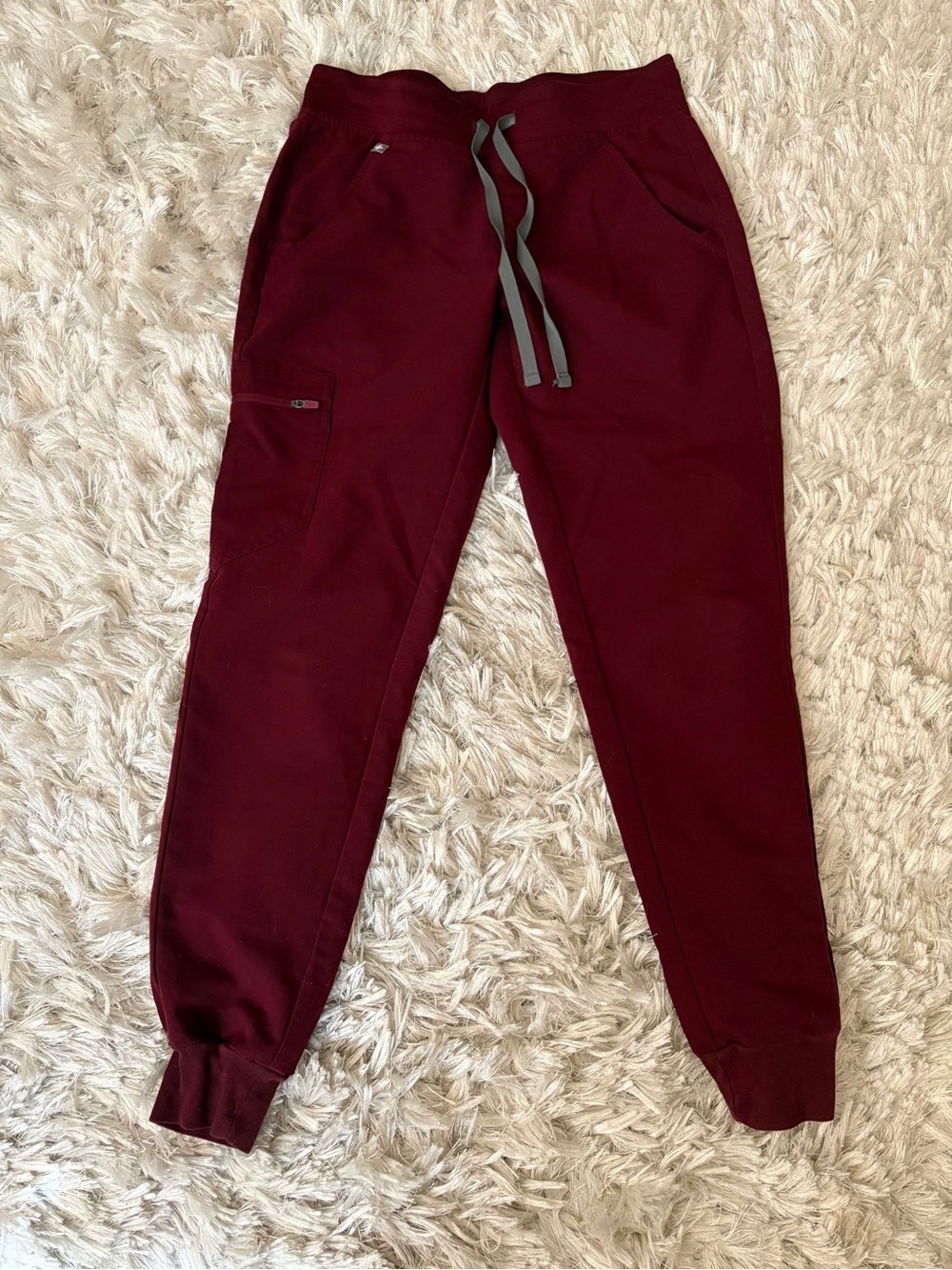 FIGS Technical Collection Women’s Jogger Scrub Pants in Burgundy, XS